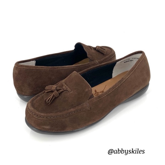 Ros Hommerson Brown Suede Tassel Moccasin Flats Loafers 7 Wide - Picture 1 of 12